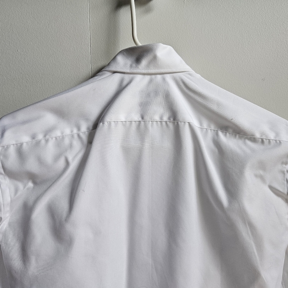 Indochino Egyptian Cotton Button-Down in Women's SP - Picture 13 of 16